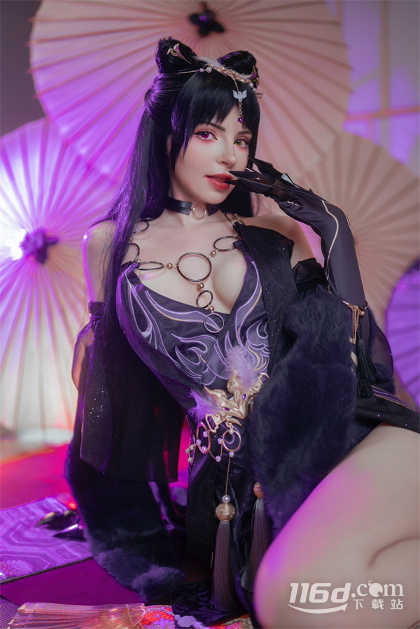 生化4重制版艾什莉演员PeachMilky最近COS了玉玲珑和原神琳妮特一览