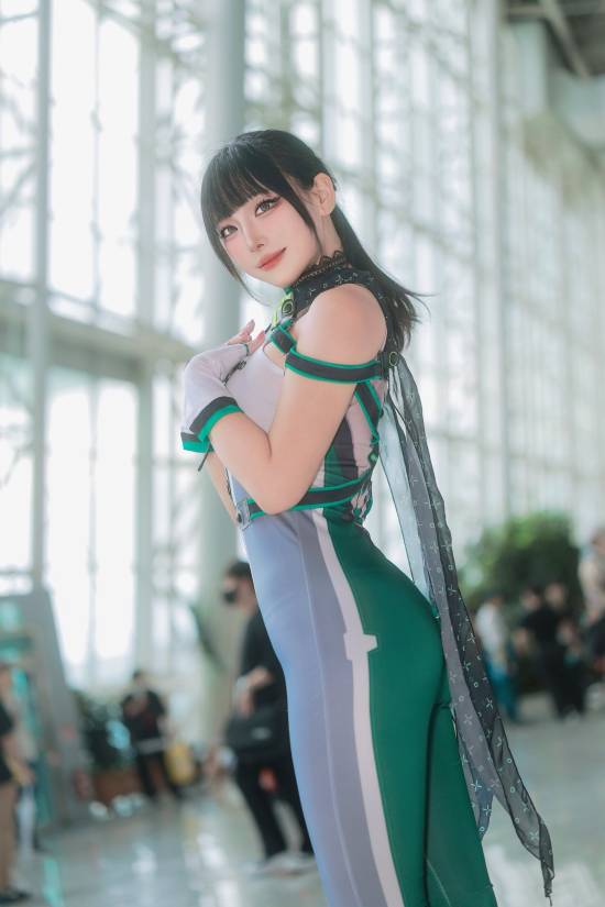 性感好身材美女COS《剑星》伊芙:身材曲线完美契合! 性感好身材美女COS《剑星》伊芙:身材曲线完美契合!